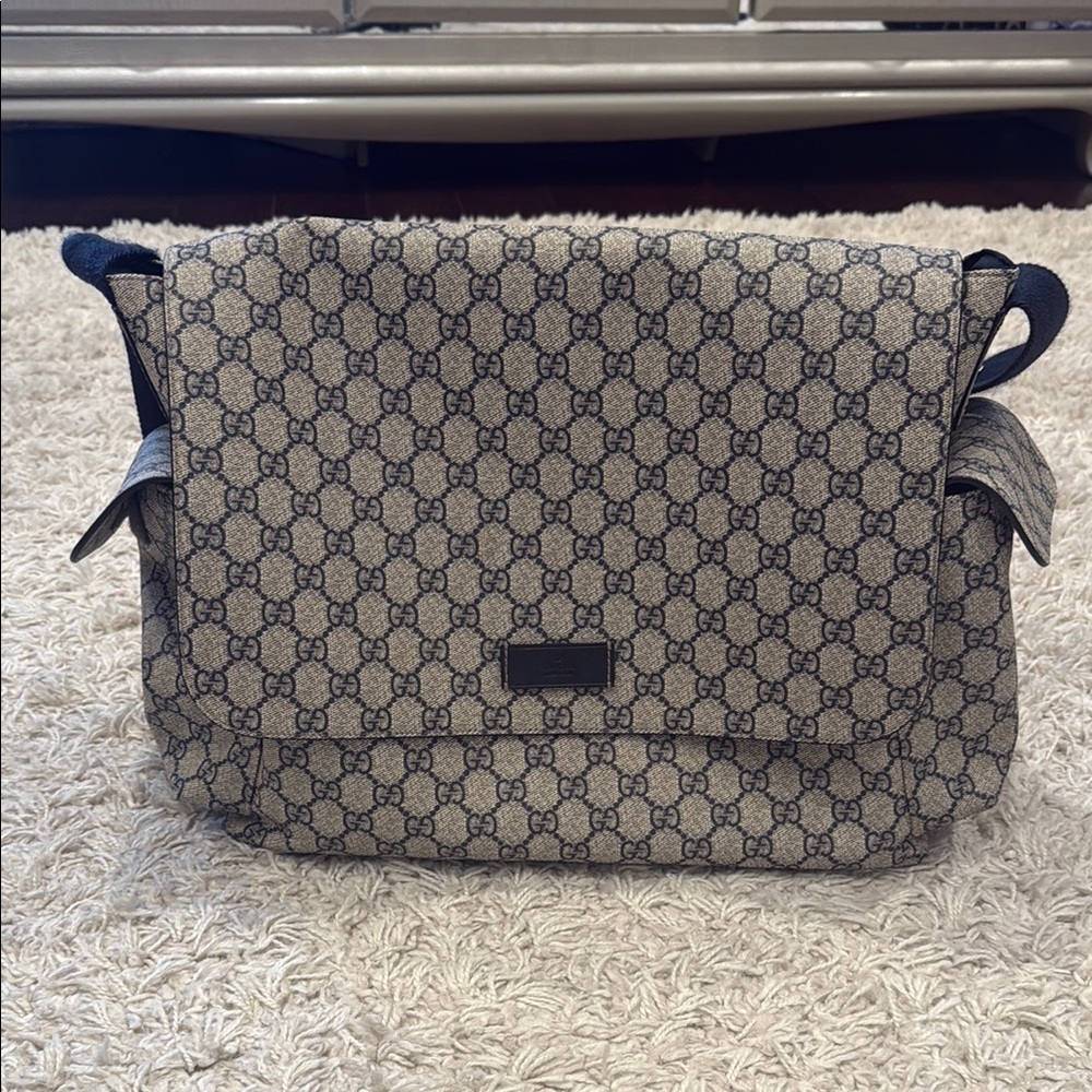 Authentic Gucci Beige and Navy Patterned Shoulder Bag